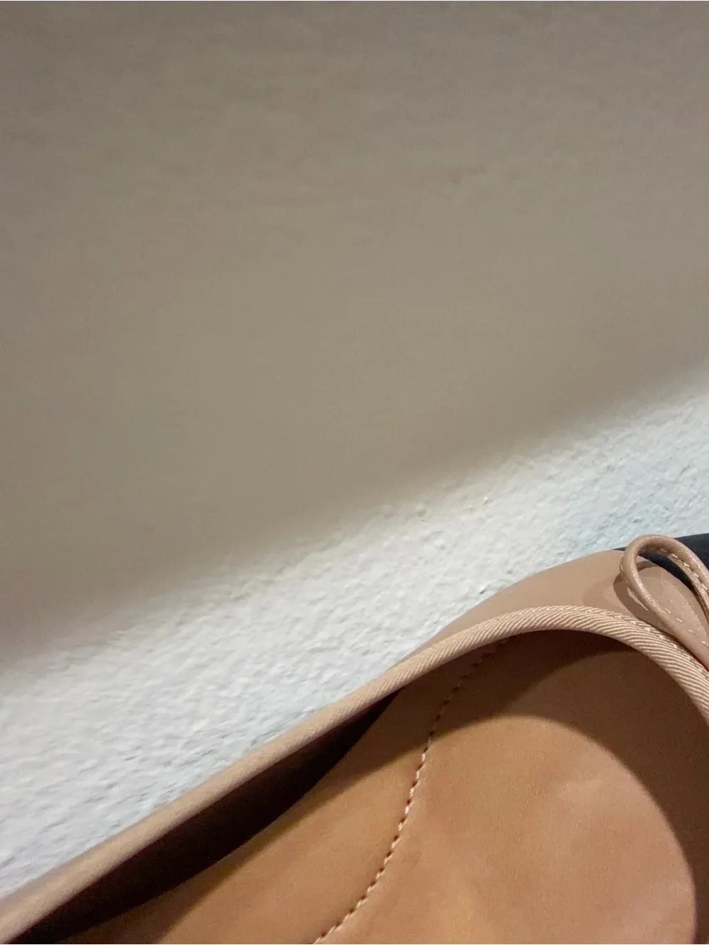 Dolce Vita Beige and Black Cap-Toe Ballet Flats with Bow